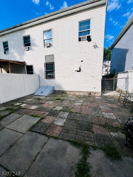 81 Jefferson St