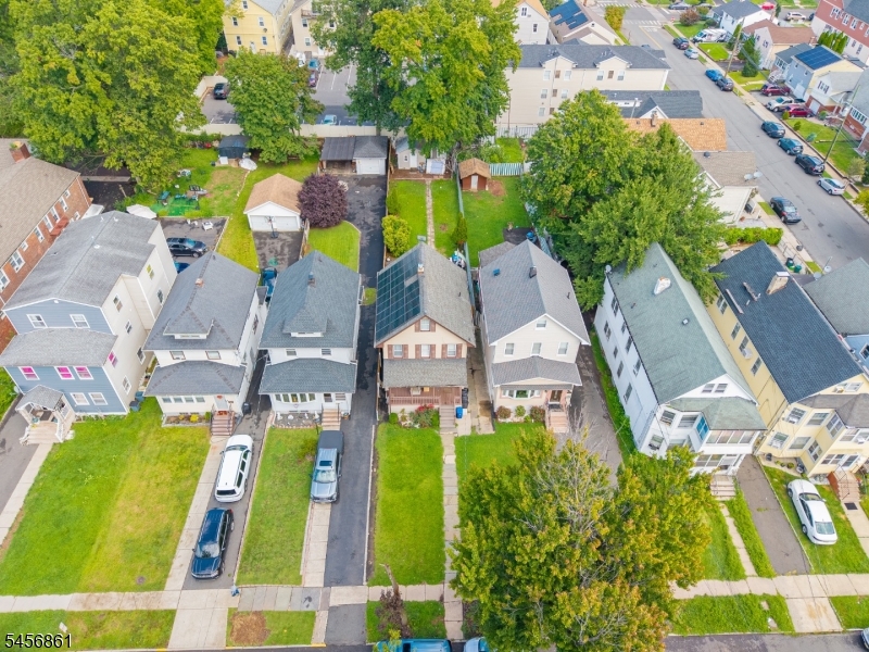 911 Jersey Ave
