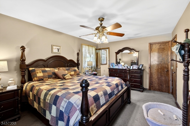 115 Fairview Dr