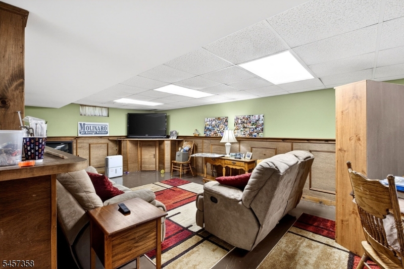 115 Fairview Dr