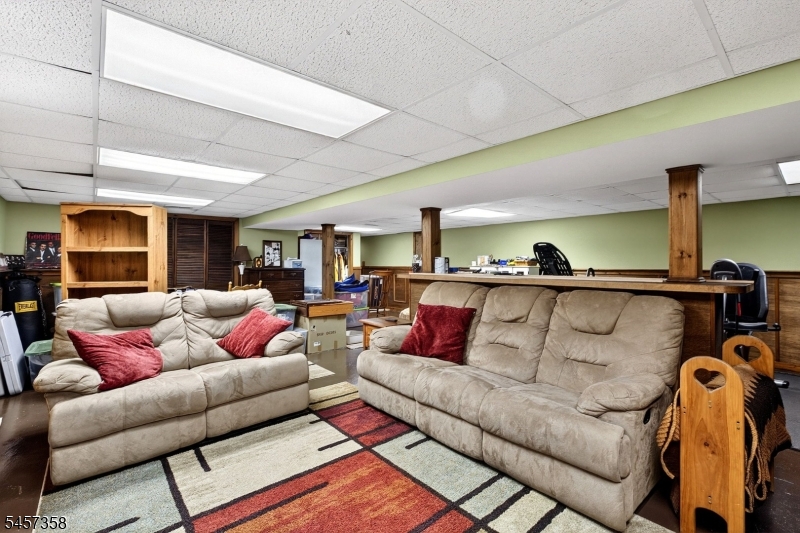 115 Fairview Dr