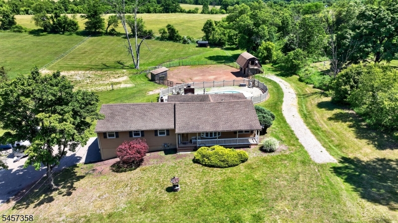 115 Fairview Dr
