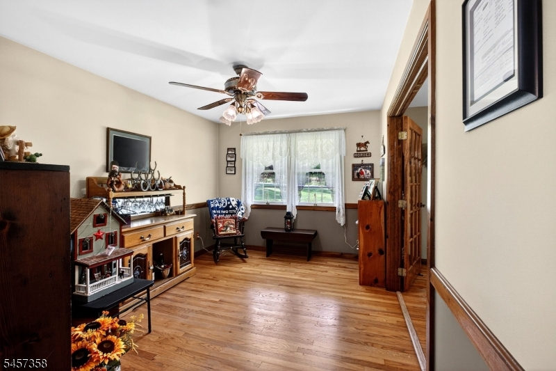 115 Fairview Dr