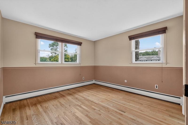 42 Hanover Pl