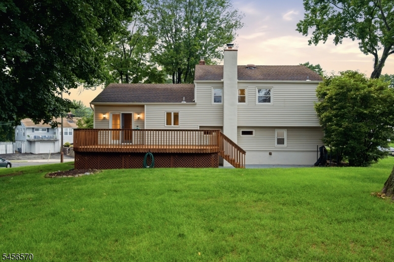 42 Hanover Pl