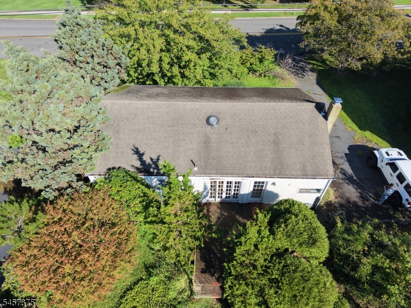 148 Eyland Ave
