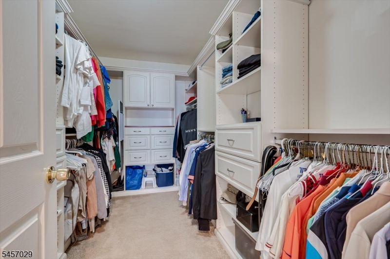 103 Timberhill Dr