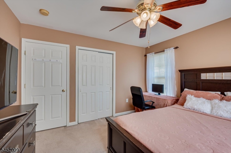 103 Timberhill Dr