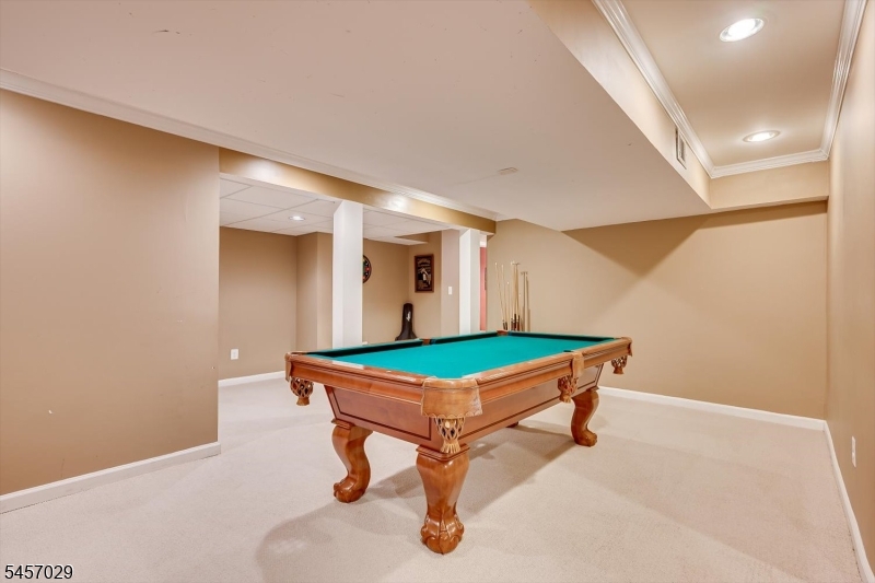 103 Timberhill Dr