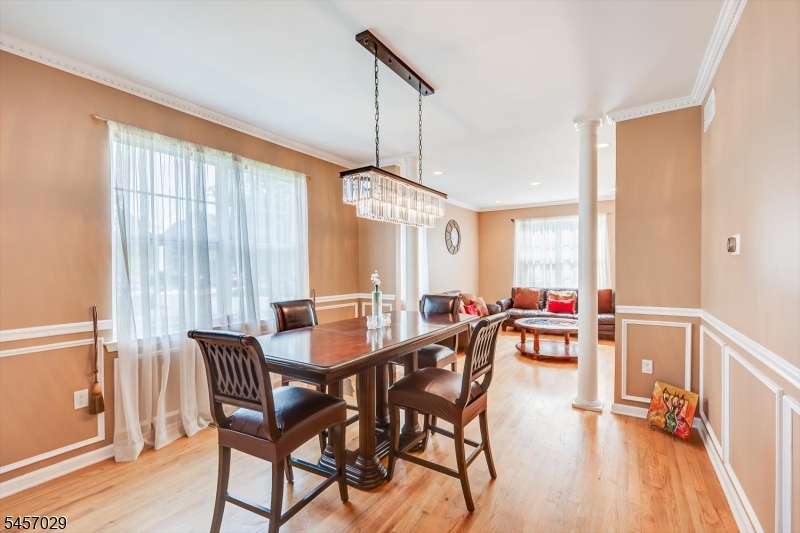 103 Timberhill Dr