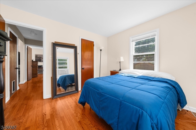 16 Abbott Ct