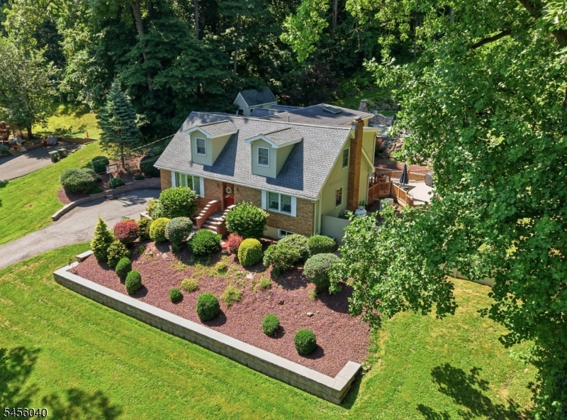 70 Old Mountain Rd