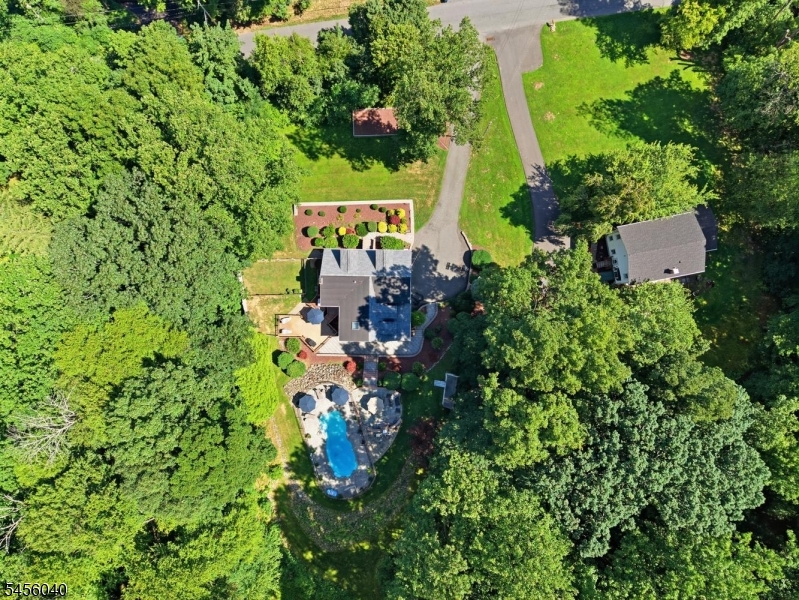 70 Old Mountain Rd