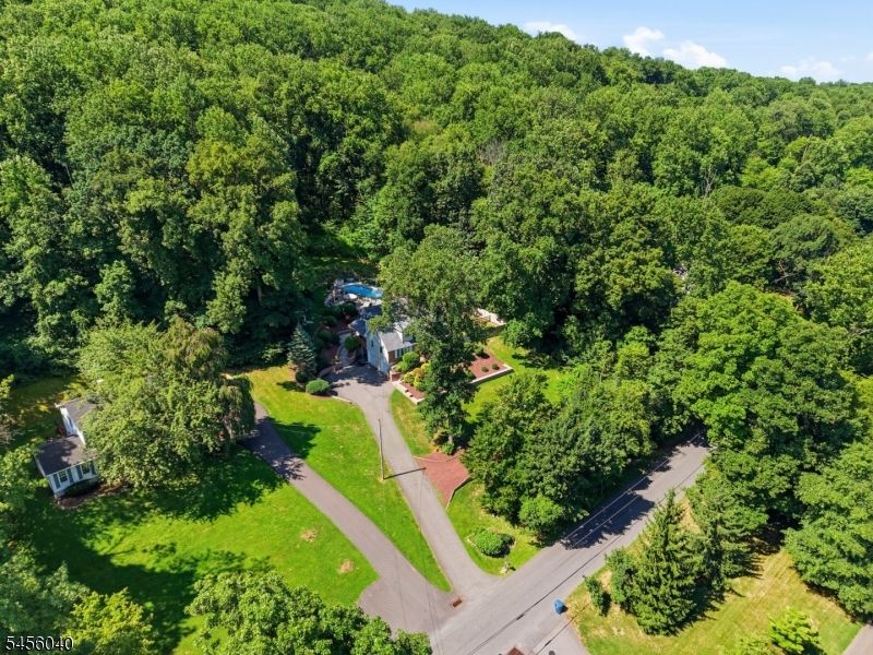 70 Old Mountain Rd
