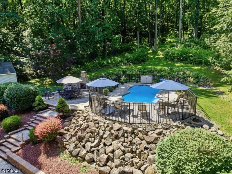 70 Old Mountain Rd