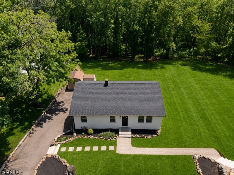 74 Hook Mountain Rd
