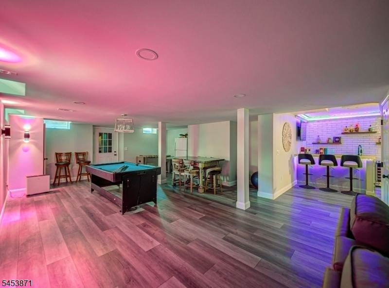 10 Spyglass Rd