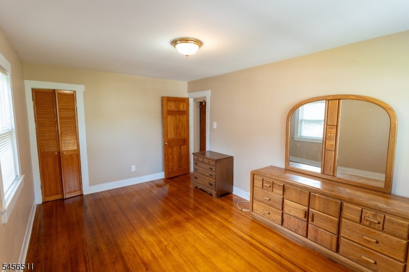 30 Carnation St