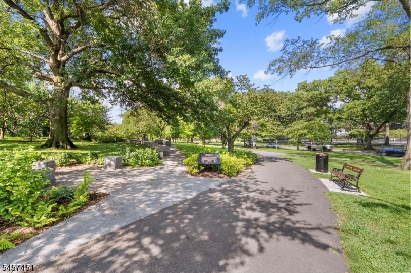 63 Forest Hill Pkwy #k1