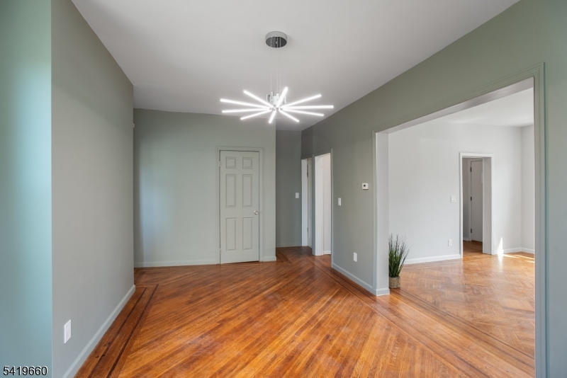 108 Thomas St