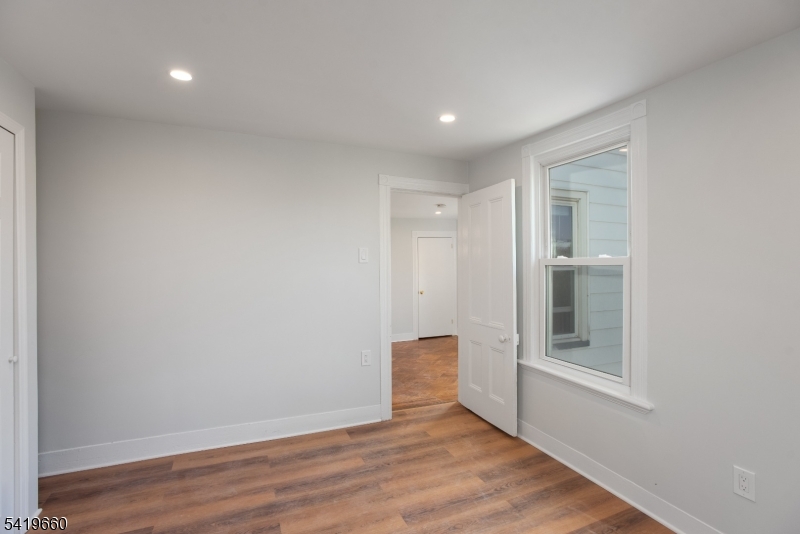 108 Thomas St