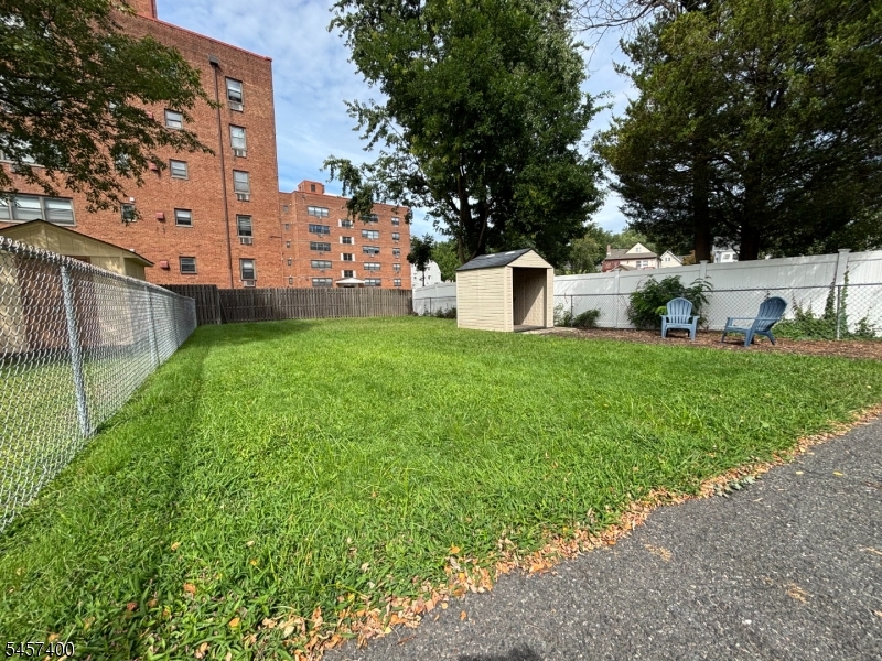 108 Thomas St