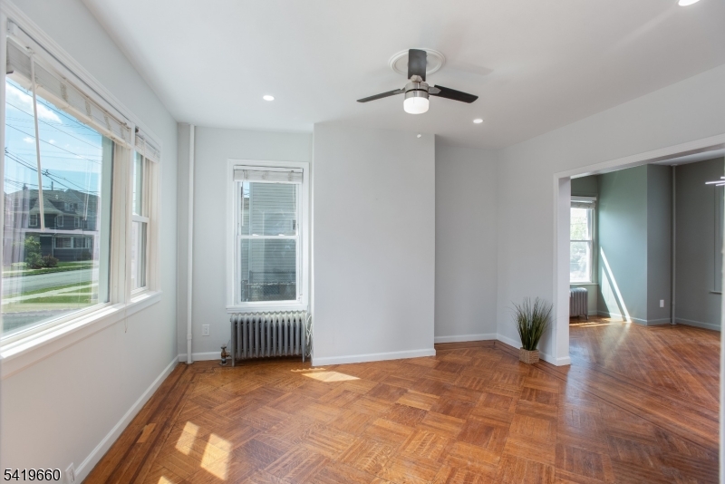 108 Thomas St