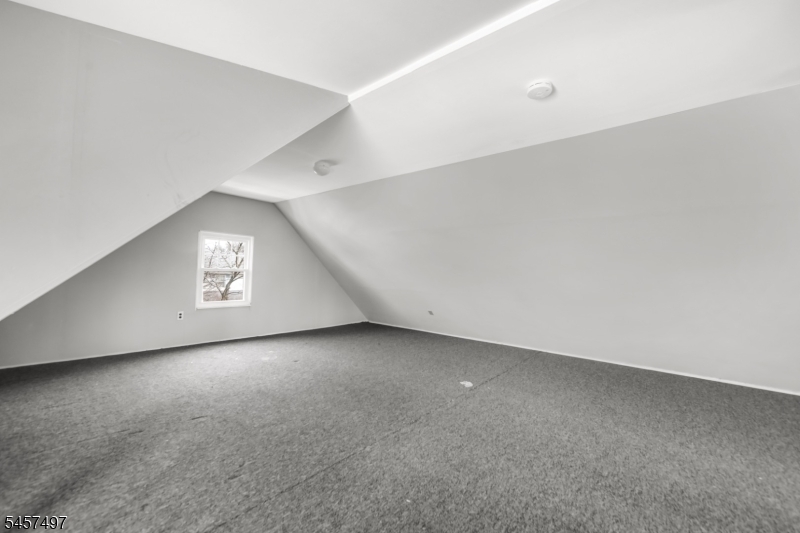 466 Beardsley Ave
