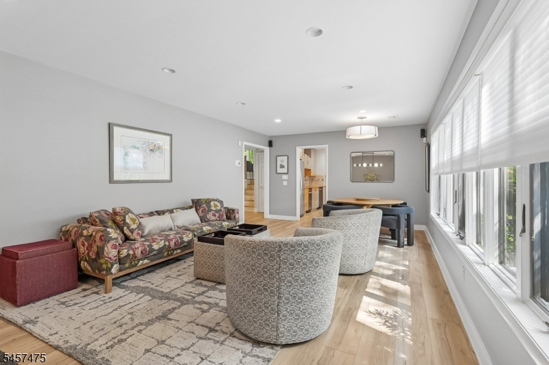 1 Edgar Road