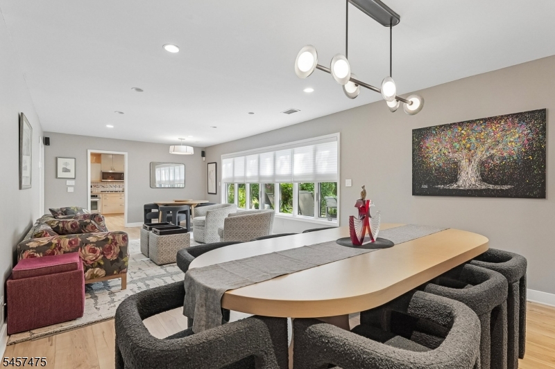 1 Edgar Road