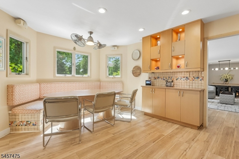 1 Edgar Road
