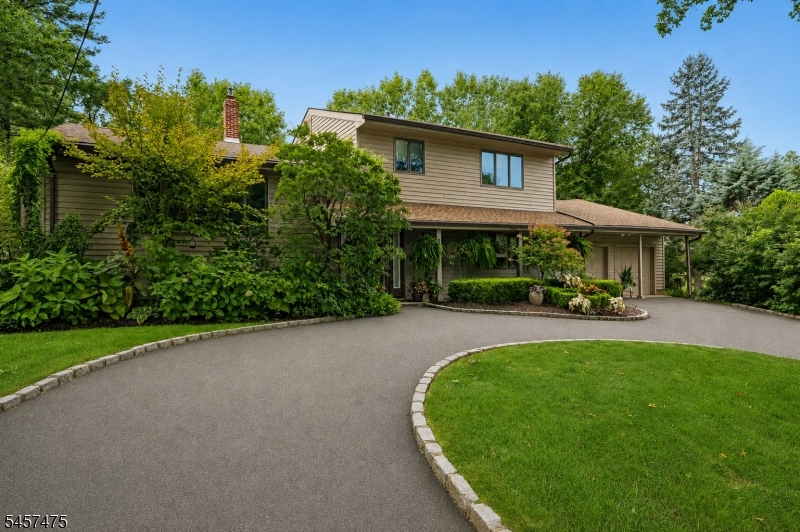 1 Edgar Road