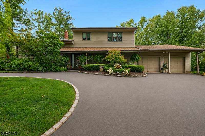 1 Edgar Road
