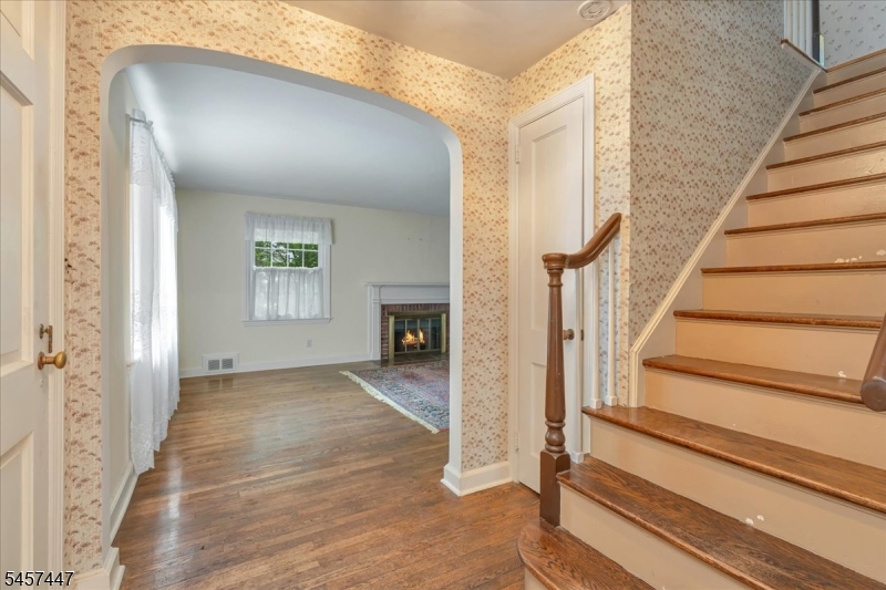 121 Passaic Ave