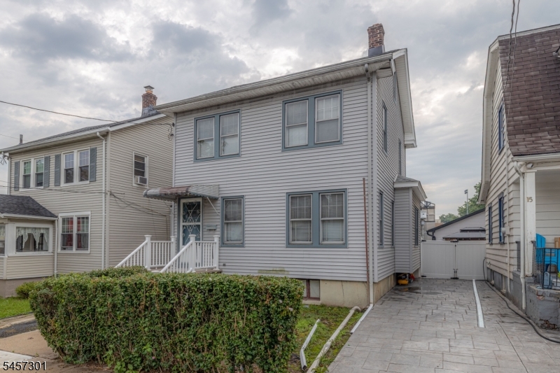 13 Liberty St