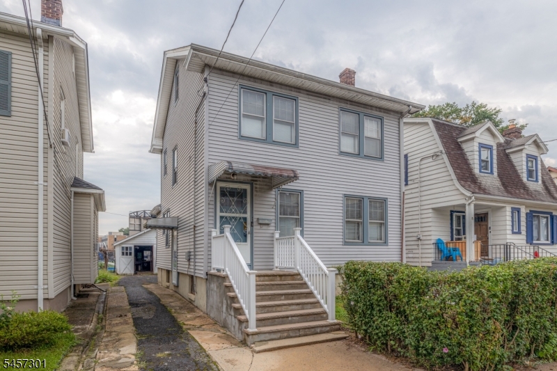 13 Liberty St