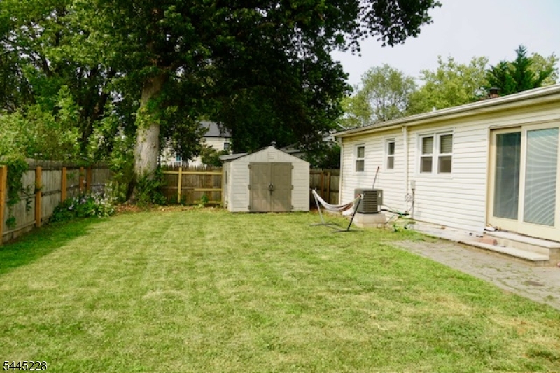 19 Seminole Ave