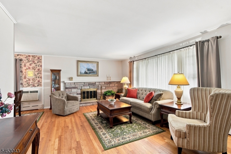 23 Evergreen Dr