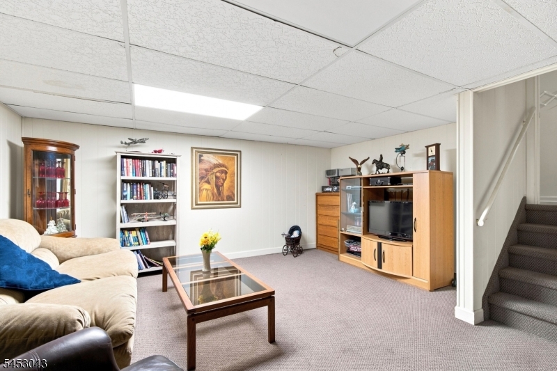 23 Evergreen Dr