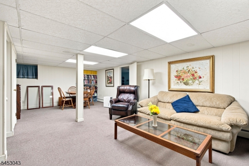 23 Evergreen Dr