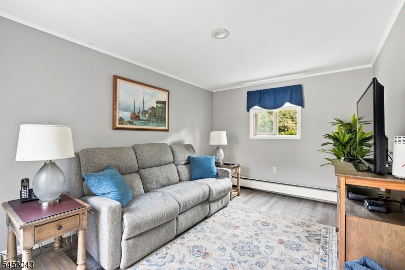 23 Evergreen Dr