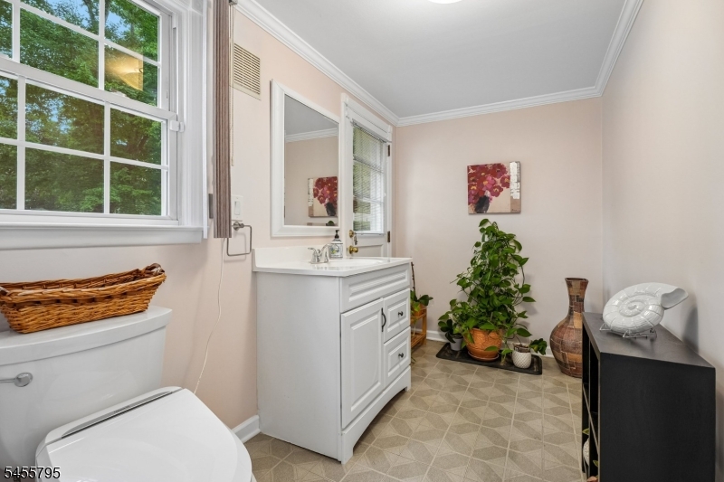 6 Gordon Pl