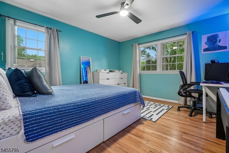 6 Gordon Pl