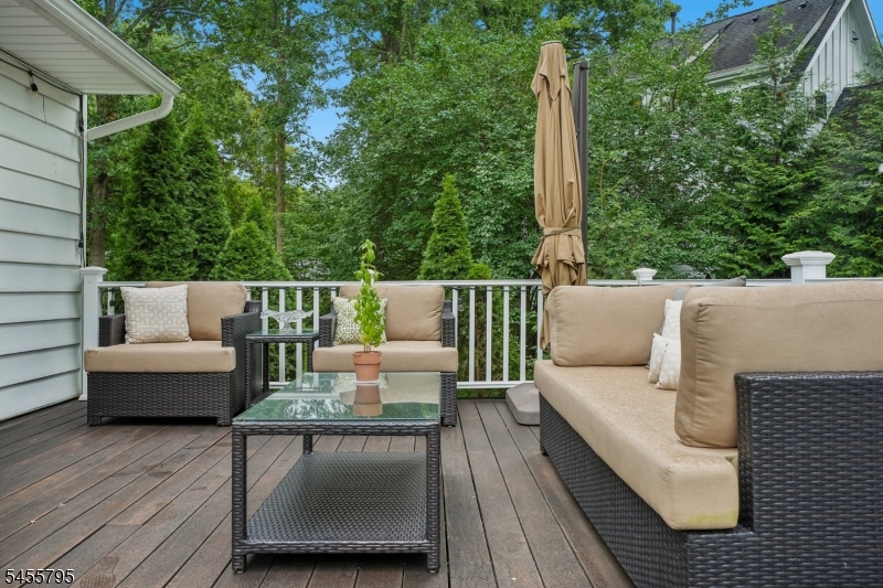 6 Gordon Pl