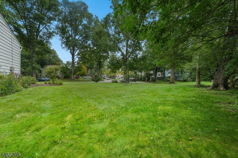 6 Gordon Pl