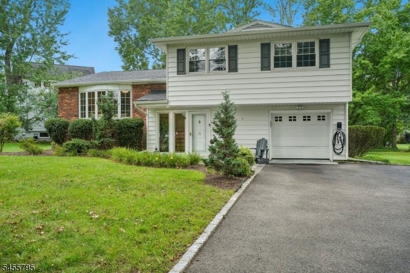 6 Gordon Pl
