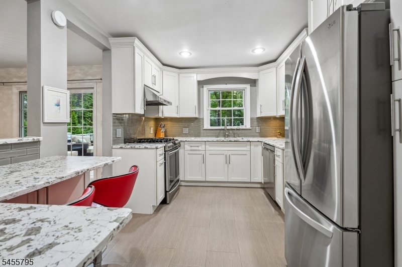 6 Gordon Pl