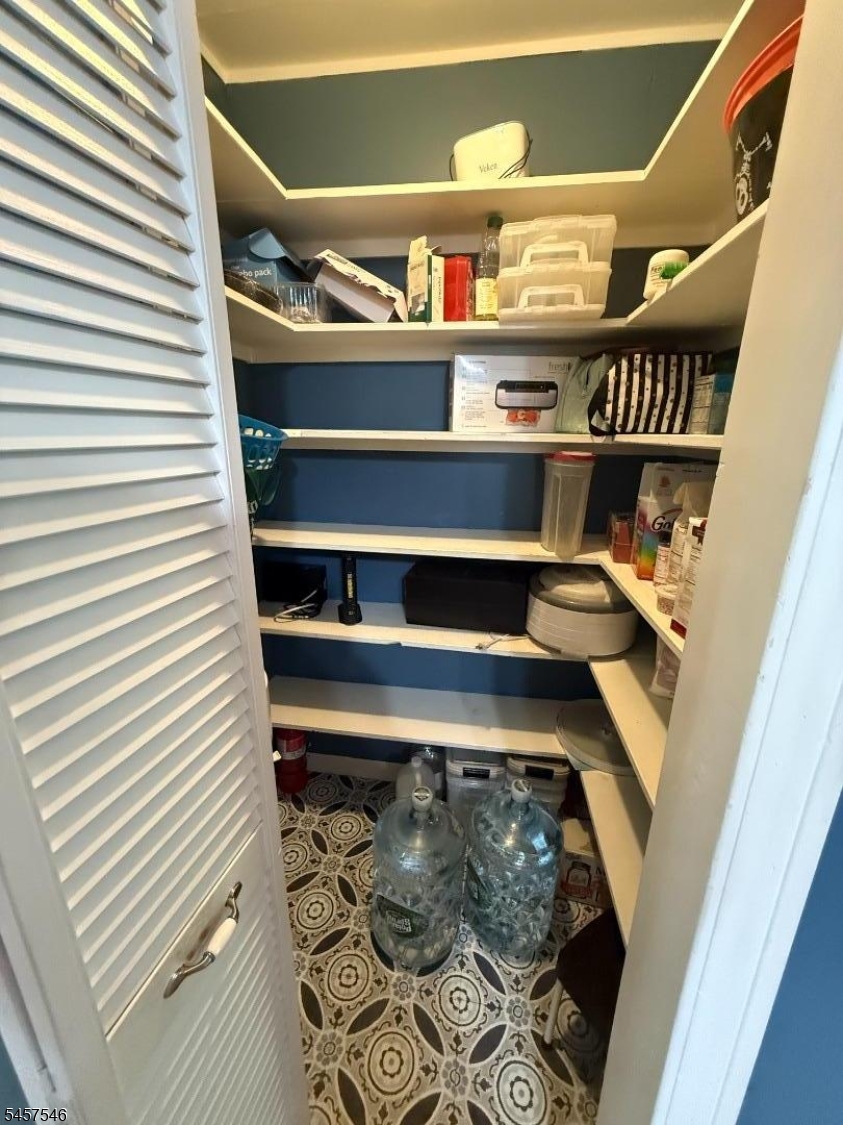 10 Arcata Ln