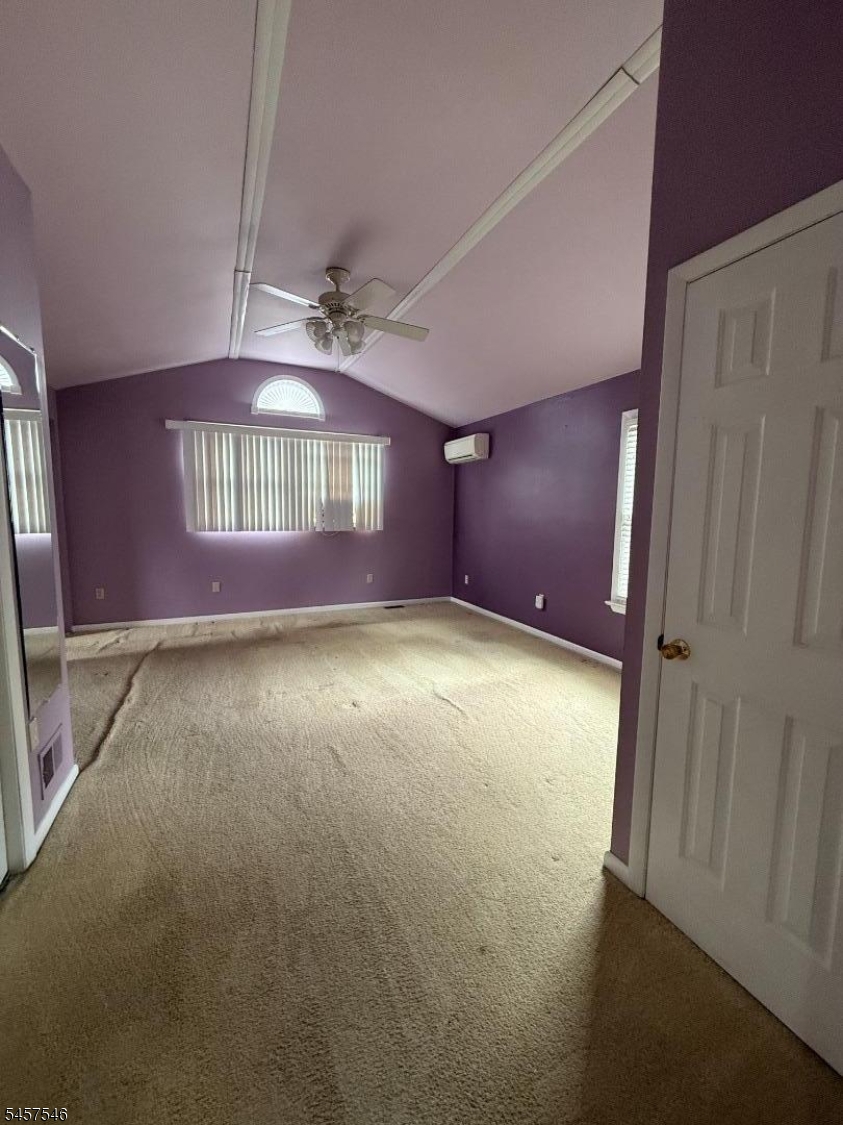 10 Arcata Ln