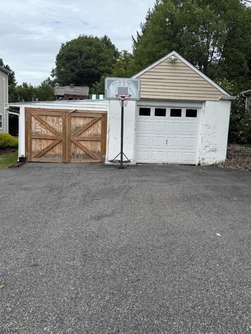 10 Arcata Ln